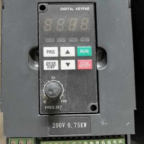 众辰变频器 H2200A0D75K 220V 0.75KW