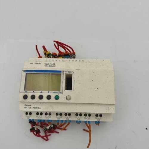1Pc X SCHNEIDER ELECTRIC SMART RELAY SR2 B201FU 100/240VAC-5