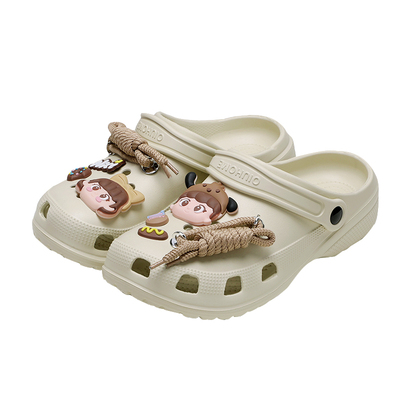 名创优品夏季外穿通勤洞洞鞋女