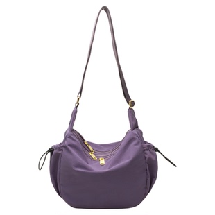 大容量超轻便通勤斜挎包女2025文艺休闲百搭多口袋尼龙布单肩包包