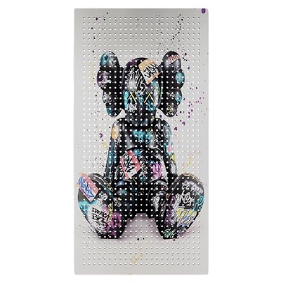 洞洞板置物架实木入户玄关客厅暴力熊图案定制墙面装饰收纳展示架