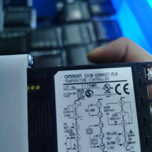 【议价-可维修】  E5CN-Q2HH03T-FLK /均有货
