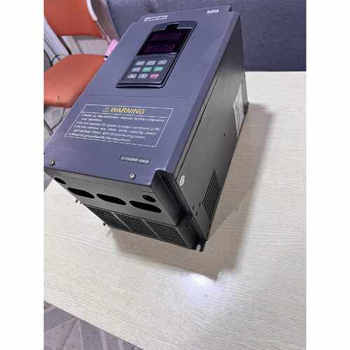 议价四方变频器E3804T0110G0150P维修