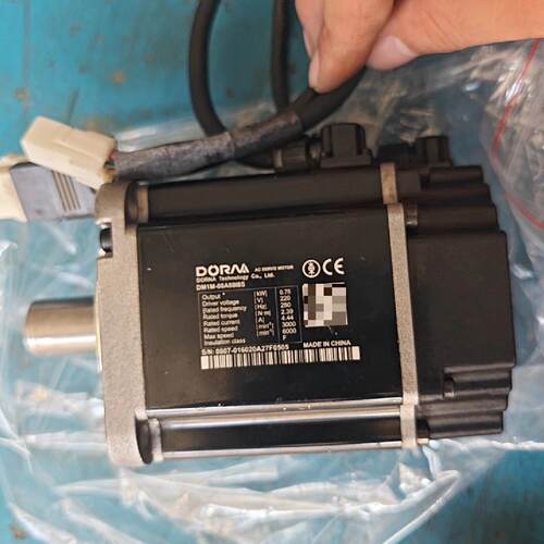 溢价-东菱750w伺服电机，DM1M-08A80I8S