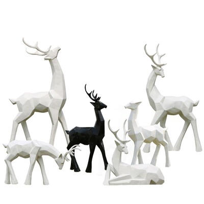 定制卡通雕塑玻璃钢小鹿白马动物