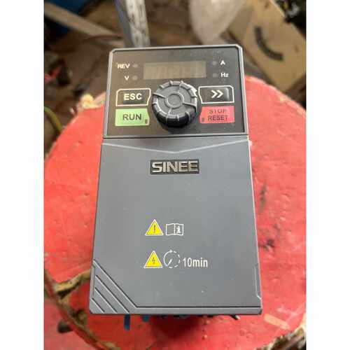 EM730-1R5-3B SINEE正弦变频器 1.5KW工业调速设备