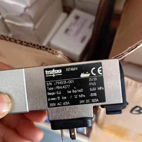 询Trafag压力感测器，型号9B4.4277，0-6bar，24V DC供电，议价