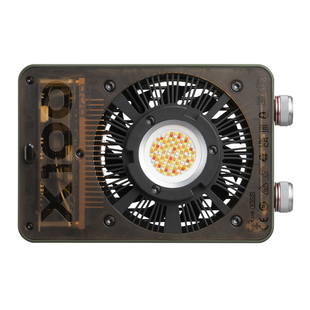 智云功率王X100RGB摄影补光灯便携式户外相机拍摄专用口袋打光灯视频直播人像发丝灯100Wcob拍照常亮面光灯