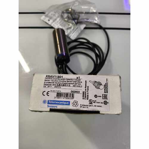 XSAV11801