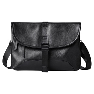 Cavid Kevin欧美男士通勤单肩斜挎包轻便软皮包小包牛皮感邮差包