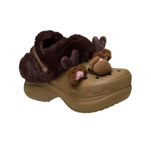 Crocs卡骆驰小鲸鱼公仔暖棉洞洞鞋女鞋厚底包头拖鞋花园鞋|211989