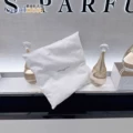 Small cotton pillow storage pad, approximately 21 * 21 * 1.5cm, can be placed at the bottom of the gift box