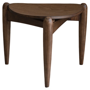 听栖· 梨涡凳 | 实木小凳复古边几中古风设计师民宿矮凳子侘寂风