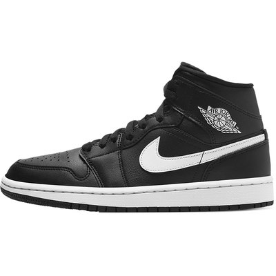 耐克女子透气减震耐磨运动板鞋