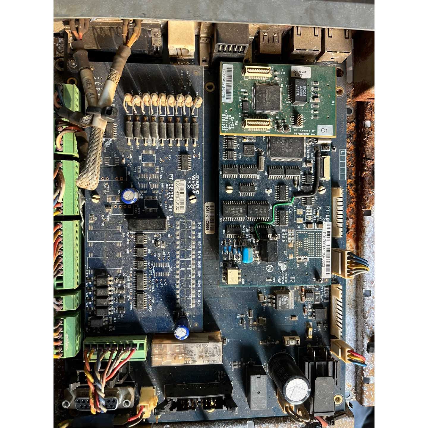 【议价】SPI激光器主板外面铁皮生锈有维修痕迹配件价图片