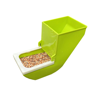 新款翻斗鸟食盒悬挂式养殖虎皮玄凤鸽子鸟防撒食盒鹦鹉自动喂食器