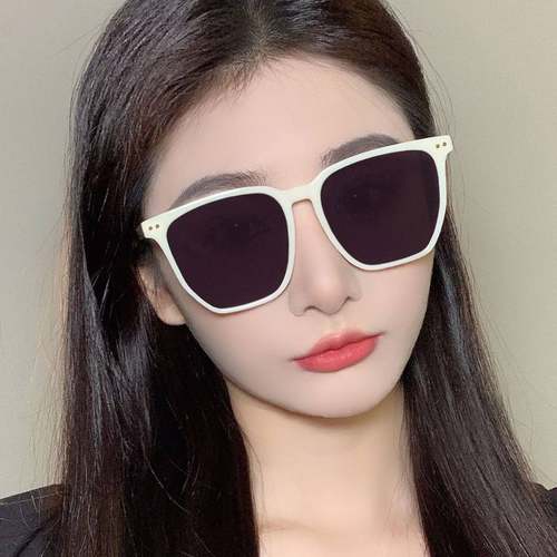 新品 2023新款腮红眼镜 小红书网红渐变色茶色墨镜 黑框偏光太阳