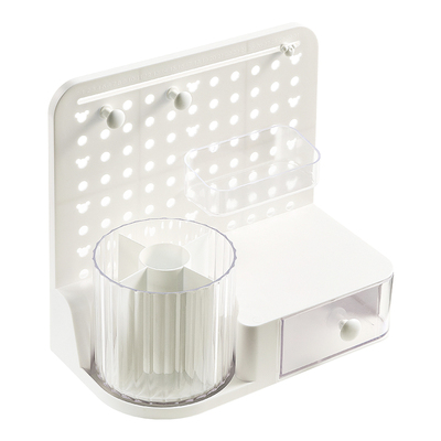 三年二班旋转笔筒桌面收纳盒