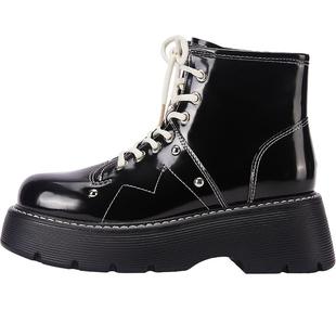 达芙妮厚底马丁靴女2025新款漆皮黑色英伦风短靴子女春秋女单靴子