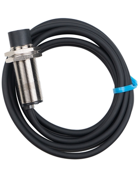 至璨工业级IP67接近开关M12M1830接近传感器NPN常开金属感应器24V