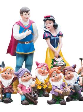 卡通风玻璃钢幼儿园商场人物雕塑