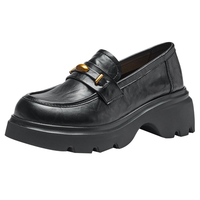 2026年春季新款女士时尚乐福鞋