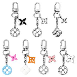 适用于lv新款钥匙扣挂件包包四叶草挂饰改造挂件创意小礼品挂饰品