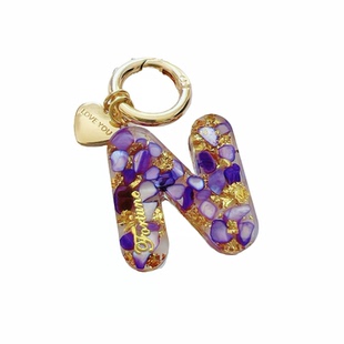 字母钥匙扣英文字吊坠滴胶树脂定制汽车书包挂件手工闺蜜情侣礼物