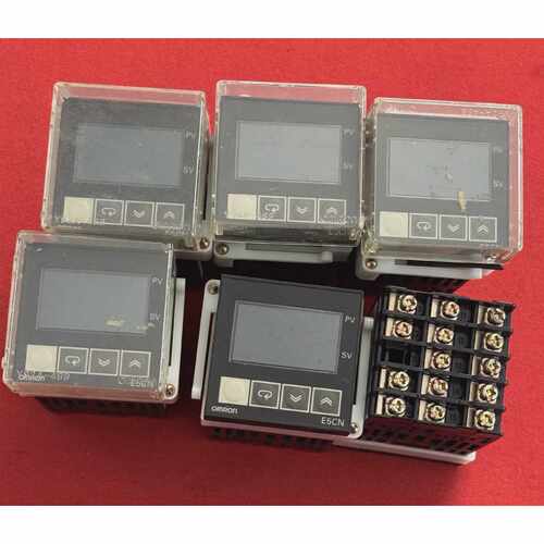 【议价-可维修】 温控器 E5CN-Q2HBTC/均有货