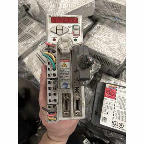 议价罗克韦尔AB伺服驱动器 2003-CSD3-02BX2