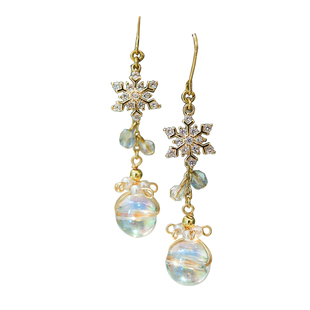 野菓子冬季氛围感限定款耳环镶钻雪花长款流苏轻奢小众耳饰无耳洞