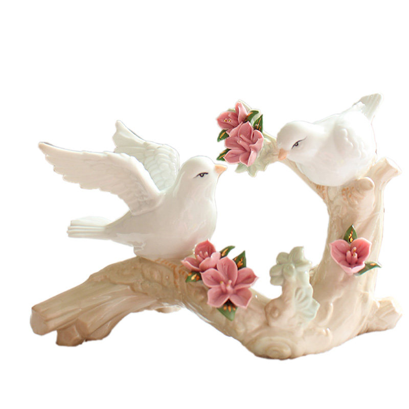 新房结婚礼物喜鹊玄关客厅装饰品陶瓷创意高档礼品送朋友温馨摆件