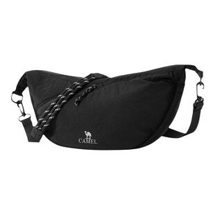 骆驼单肩饺子包通勤斜挎包肩带可调节大容量轻量化轻巧男女背包