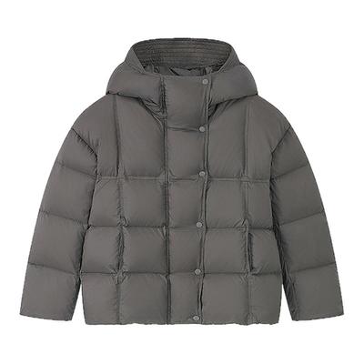 多彩连帽泡芙短款羽绒服