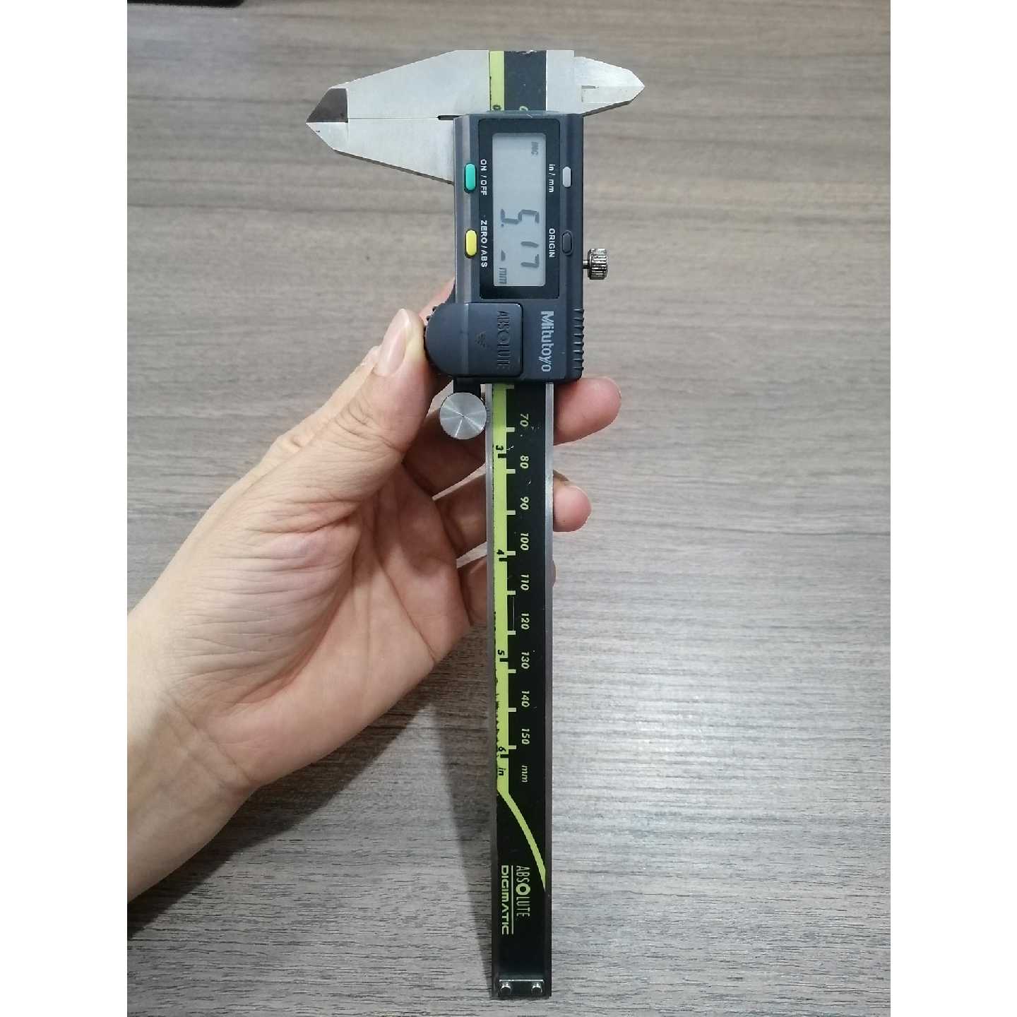 议价日本三丰数显卡尺型号50019630CD6维修图片