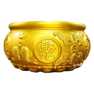 黄金色铜制聚宝盆摆件冰箱上的