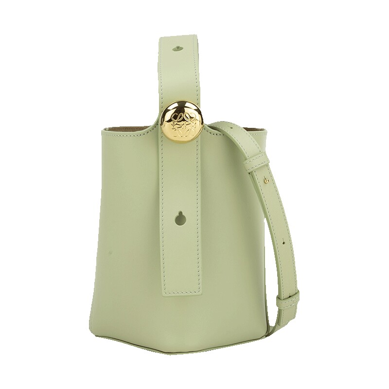 LOEWE字母Pebble迷你水桶包女士