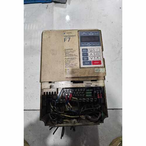 议价安川F7变频器，7.5kw，380V
