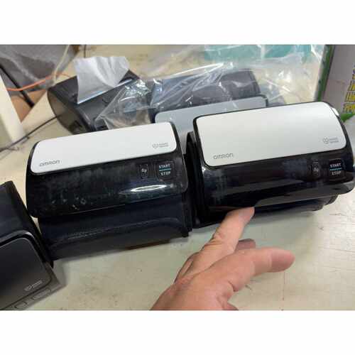 议价欧姆龙OMRON J760上臂式 日本原装进口 屏幕有轻磨