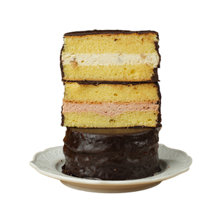 层遇MCT梦龙派巧克力蛋糕夹心脆皮糕点网红小甜品早餐面包速食品