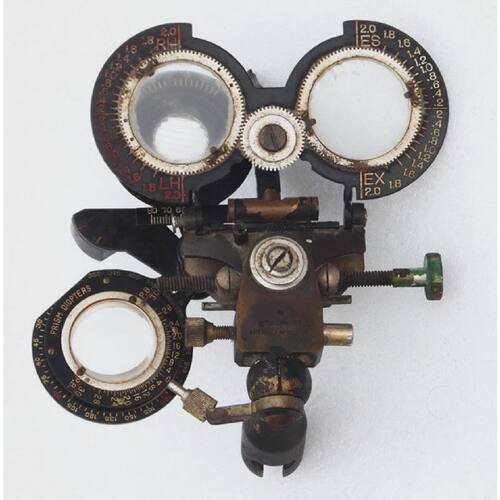 VINTAGE ANTIQUE AMERICAN OPTICAL CO. PATS 1423091 EYE TEST P