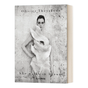 英文原版 Olivier Theyskens She Walks in Beauty 奥利维尔 泰斯金斯 她走在美丽中 法国时装品牌设计师 英文版 进口英语 书籍