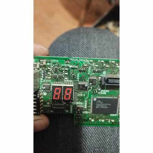 议价PLC主板CP1HX40DRA拆机件成色还维修