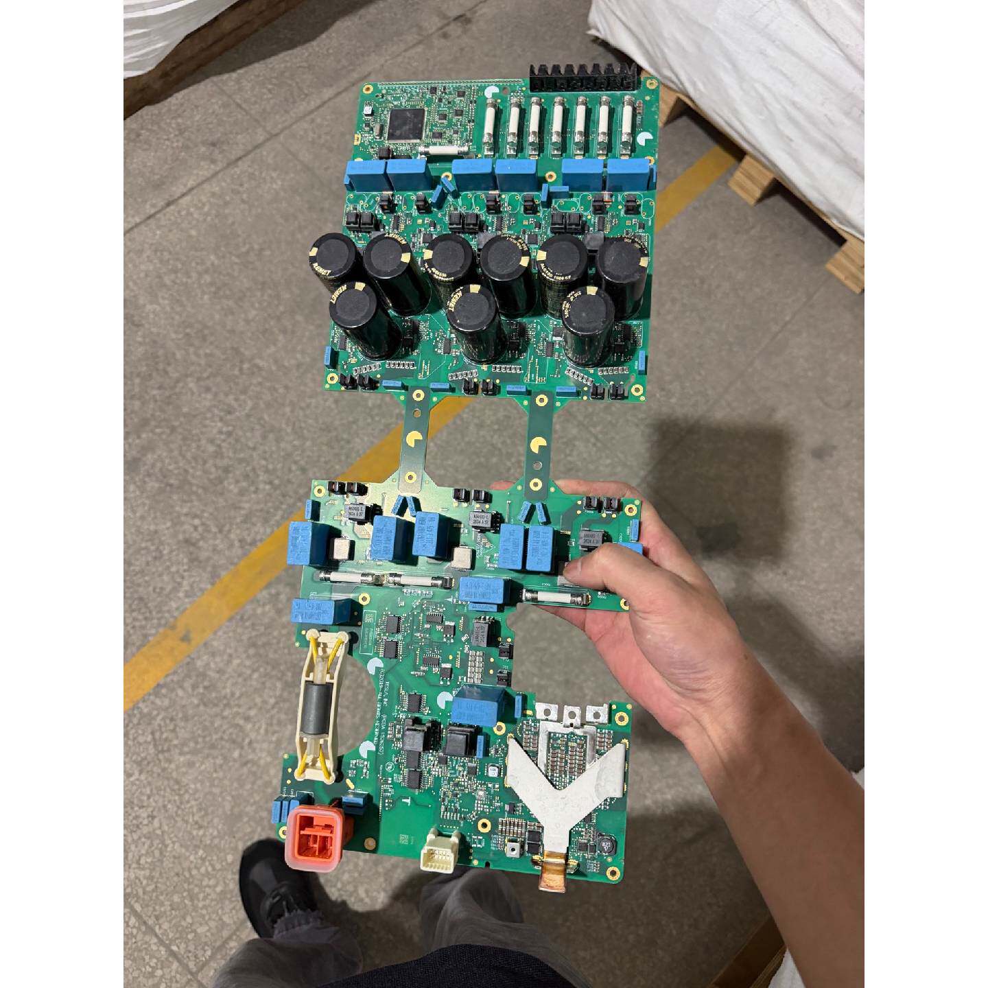 【请询价】特斯拉model3y原装拆机充电机主板PCA1
