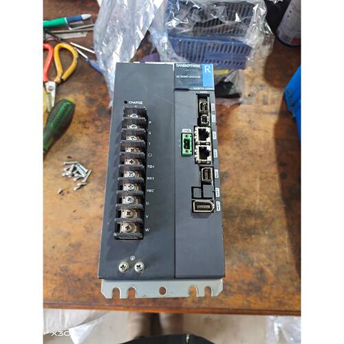 议价日本原装拆机件伺服驱动器RS2A10A0KA4包好用保修维修
