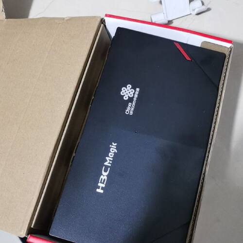 magic RW3000 特别新 有盒子 配接器。