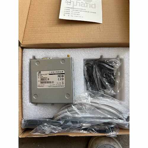 议价映翰通IR611工业级无线路由器几乎外观很新带