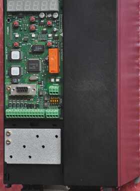 Danfoss AC Drive VLT 2875  Typ: VLT2875PT4B20SBR1DBF12A00C0
