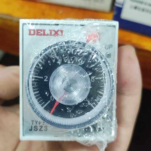 德力西JSZ3C-B时间继电器，AC220V，延时范围1s/