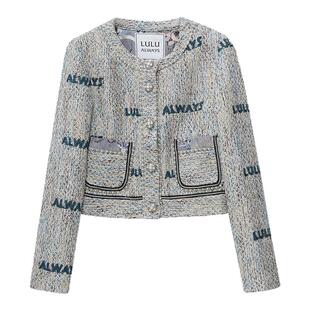 我爱露露LULUALWAYS秋季休闲圆领单排扣长袖短外套女